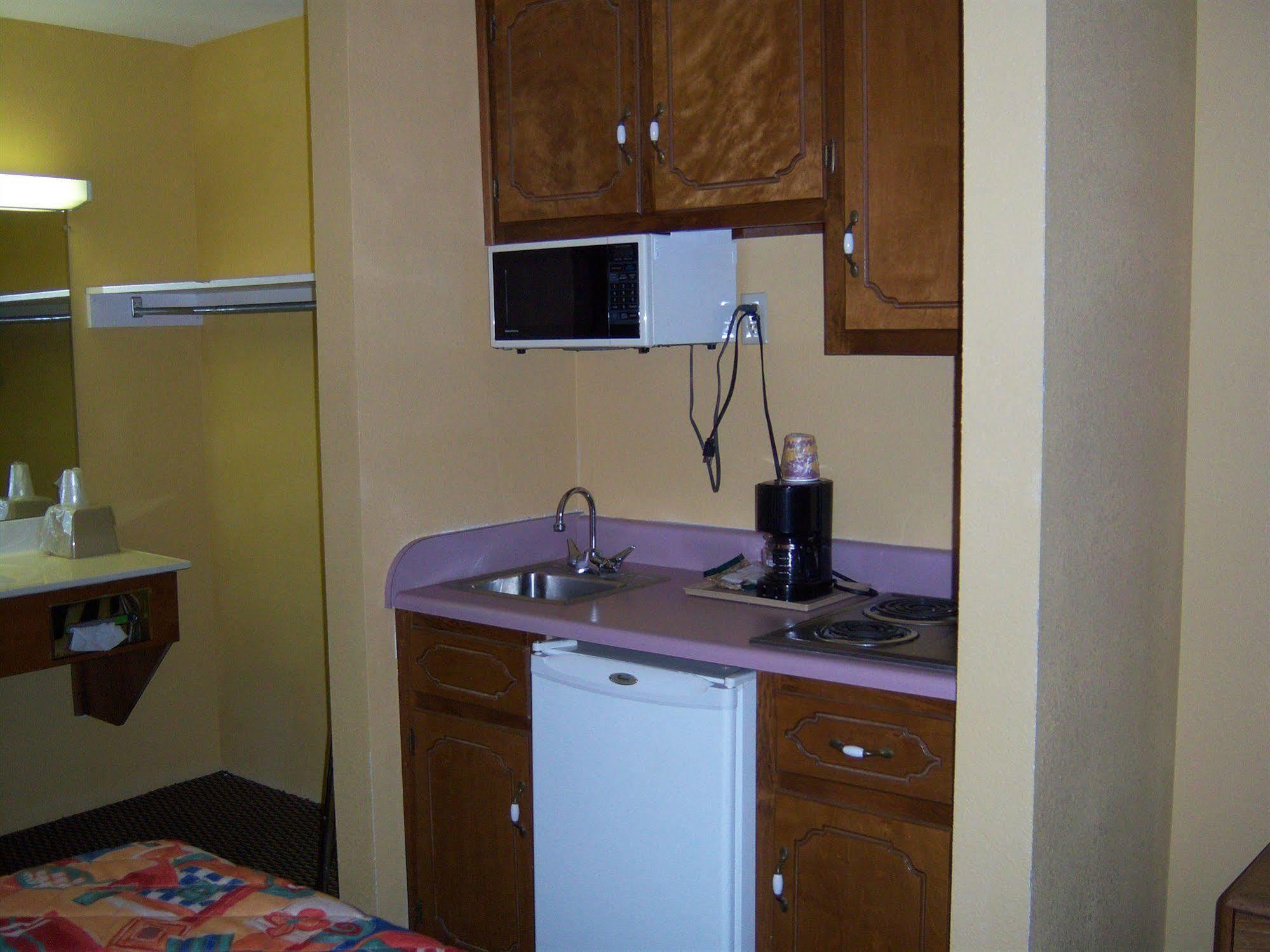Days Inn Guntersville Exterior foto
